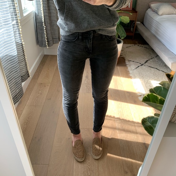 Universal Thread High Rise Black Skinny Jeans 25 - Picture 2 of 7